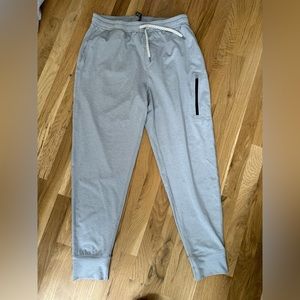 Vuori Men’s Sunday Performance Jogger